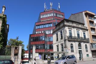 3 Bedrooms Central Apartment with garage by Great&Cosy - Oporto - 2