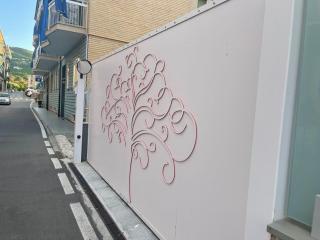 Appartamento Spotorno con ampio terrazzo attrezzato anche con angolo cottura - Spotorno - 1