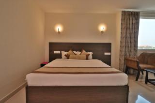 Hotel Allum - Bellary - 4