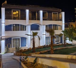 Eleni Beach Apartment - 7