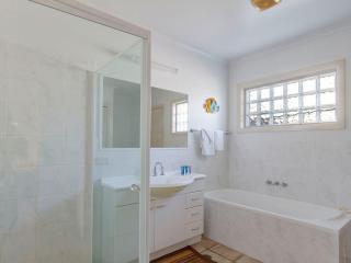 Seachange Apartment 2 - Hawks Nest - 2