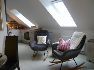 Studio SAVOIR & VIVRE Adults Only - Anno 2021 - - Garding - 7