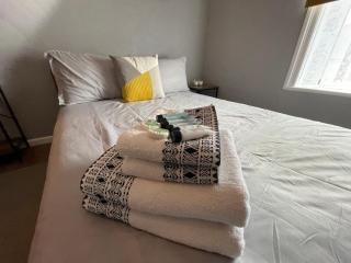 Westend Holiday Room 4 Brecon - 9