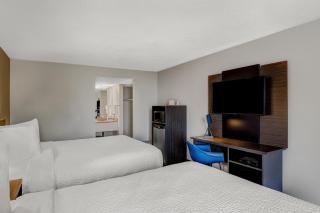 Motel 6 Brooks AB - 7