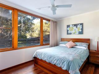 Gumtree Cottage Hawks Nest - Hawks Nest - 6