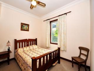 The Lakes Cottage - Tea Gardens - 2