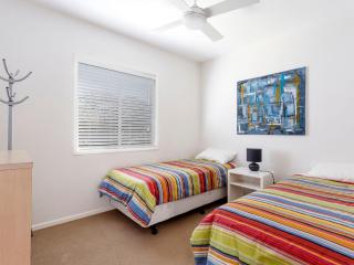 Gumbeachy Pet Friendly Free WiFi - Hawks Nest - 1