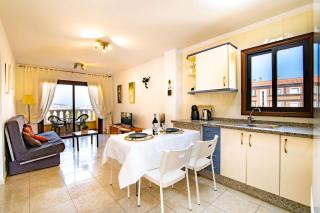 Alquilaencanarias-Medano Atalaya, terrace & pool - El Médano - 9