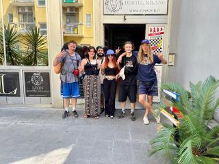 Lion University & Youth Hostel Milano - Milano - 1