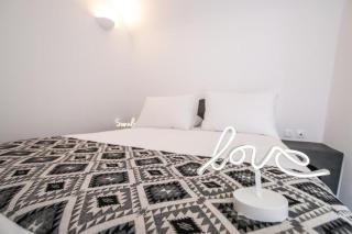 Luxury Santorini Villa Ocean Breeze Villa 2 Bedrooms Sea & Caldera View Jacuzzi & Plunge Oia - Thólos - 6