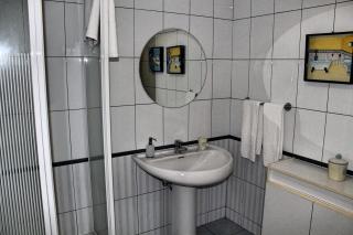 Exquisite Madeira Villa Villa Funchal Luz 5 Bedroom Heated Pool Sea Views Games Room - Funchal - 4