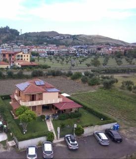 Bed & Breakfast La Villetta - Botricello - 9