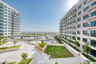 Community Living 2BR Close to Emirates Golf Club, Golf Views A, Madinat Al Mataar by Deluxe Holiday Homes - Dubai - 3