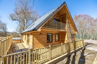 Monarch Lodge 14 with Hot Tub - Belladrum - 1