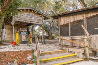 Camp Mack Lodge, Marina & RV Resort - Lake Wales - 1