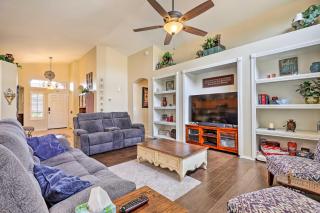 5 Mi to Golf Courses BBQ-Ready Surprise Home - Surprise - 7
