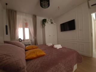 Apartment TRIXI MAKSIMIJAN - Pula - 5