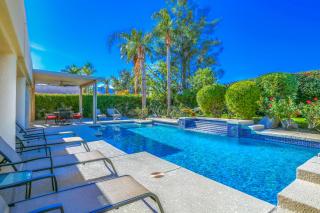 Alluring Palm Desert Retreat - Palm Desert - 9