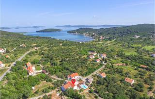 Lovely Home In Brbinj With Wifi - 2