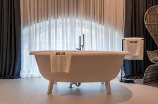 Monograph Freedom Square - 7