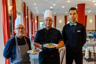 Hotel Mocambo Riccione CENTRALISSIMO AL MARE - 1