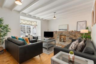 Ivydene - Beautiful Cottage, Stone Throw from Beach, Wonderful Sea Views - Saundersfoot - 9