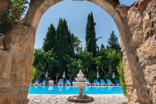 Apollonia Hotel Apartments - 1