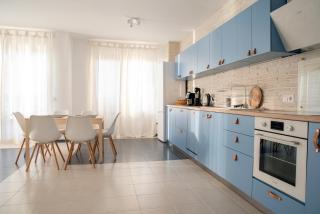 Spacious 3BD flat with PARKING and SEA VIEW by Flat Mаnаger - Chernomorets - 8