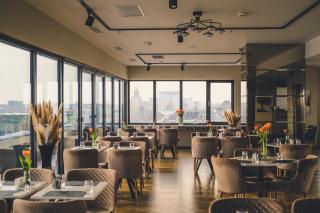 Union Plaza Hotel - 5