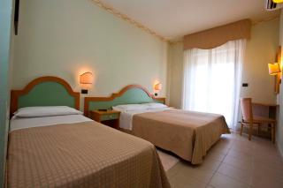 Hotel Sayonara - San Benedetto del Tronto - 4