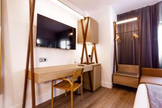 Best Western Plus Hotel Alfa Aeropuerto - Barcelona - 4