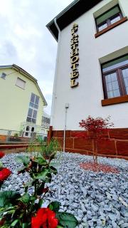 Zur Krone Aparthotel - Widdershausen - 8