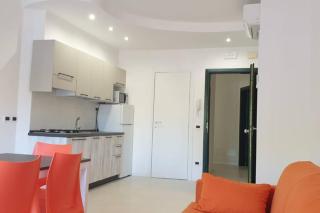 APPARTAMENTO NUOVO CENTRALISSIMO 150 MT DAL MARE - 0