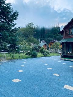 Котеджi у Бажанiв - 2