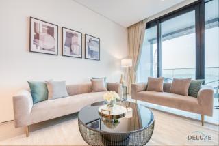 Pristine 2BR with Assistants Room at The Address Residences in JBR by Deluxe Holiday Homes - Dubai - 0