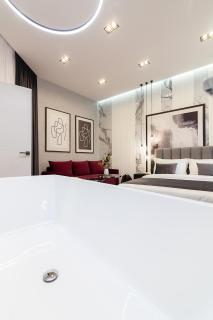 Lovely apartment on Drahomanova street - Lviv - 5