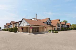 Days Inn by Wyndham Sarnia Harbourfront - Sarnia - 0