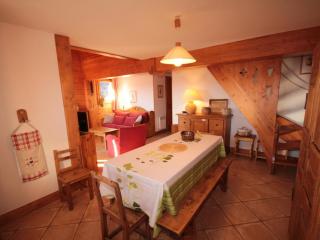 Appartement 4 pièces mezzanine avec balcon, équipements complets, animaux admis, parking couvert. - FR-1-293-64 - Villard-sur-Doron - 3
