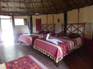 The Pickled Onion B&B and Restaurant Uxmal - Santa Elena - 2
