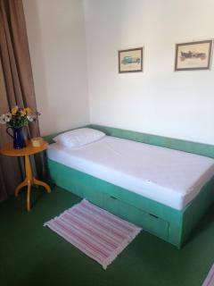 Two-bedroom apartment with sea view,big terrase and garden - Stari Grad - 4
