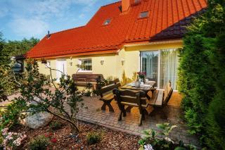 Stilvolles Haus ganz nah am Meer - Unieście - 8