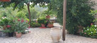 Stone House in a quiet landscape, Leonidion - Leonidio - 9