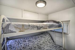 Coastal PNW Gem with Hot Tub - Walk to Beach! - Grayland - 1