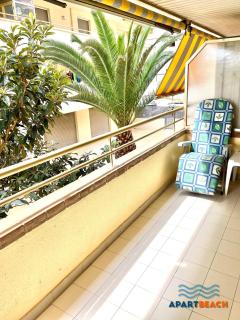 APARTBEACH NARGAM Vista Playa Clima y Piscina - La Pineda - 4