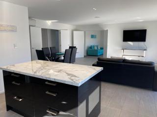 30 Rutherford Crescent - Hanmer Springs - 2