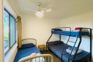 Maxmee Backpackers Resort - 1