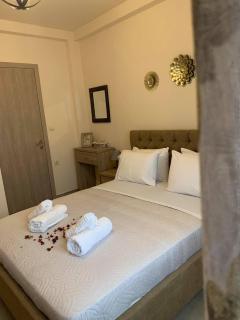 Helen`s Luxury Apartment - Heraklion - 7