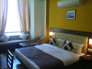 Inn Tawang Near B L Kapoor Hospital A Well Hygiene Hotel - 8