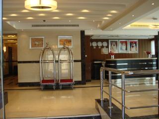 Paragon Hotel Apartments - Abu Dabi - 1