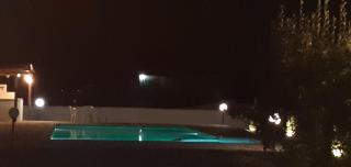 Villa Marinos - συγκρότημα με πισίνα, γήπεδο, τζακούζι, μπαρ, ψησταριά - 5